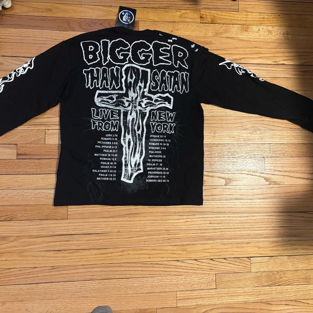 Black Long Sleeve Graphic Tee